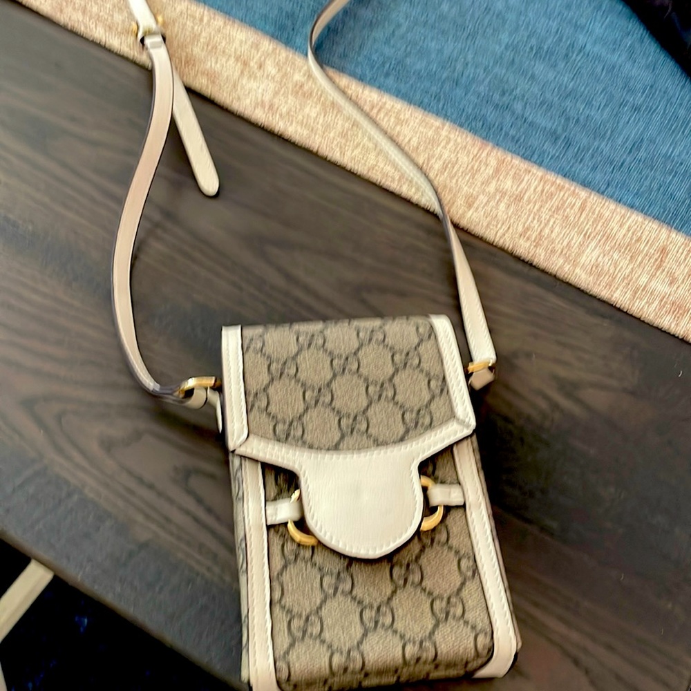 Gucci crossbody